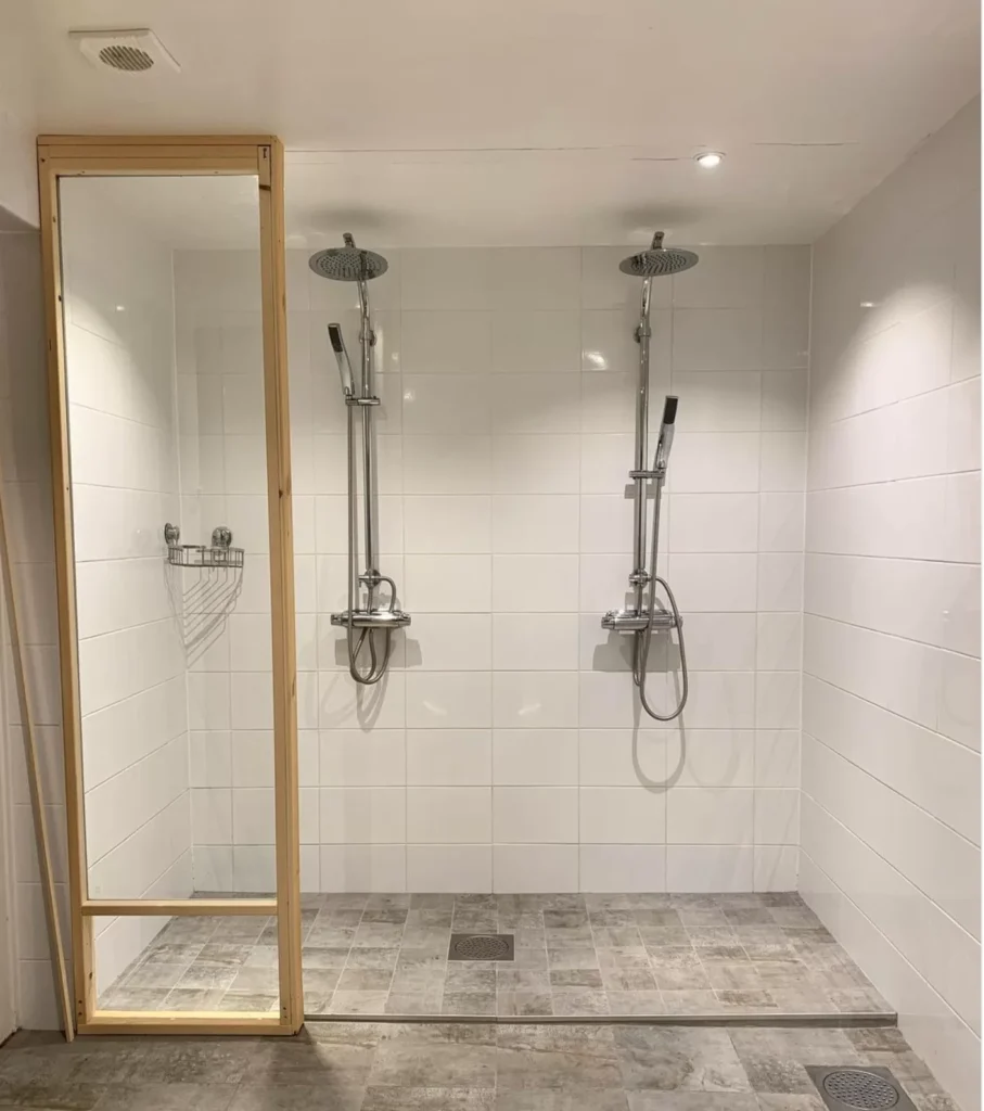 renovera badrum wc toalett ekero stockholm
